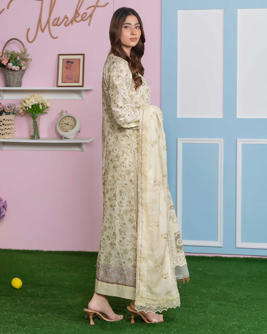 Emel - Digitally Printed Emb Lawn - 3 PC - Vol-573- D-05