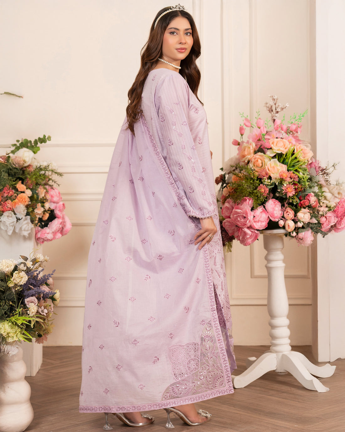 Amrish - Bana Doriya EMB Lawn - 3Pc - Vol-580- D-04